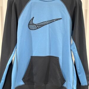 Nike Therma-Fit Blue and gray sweatshirt